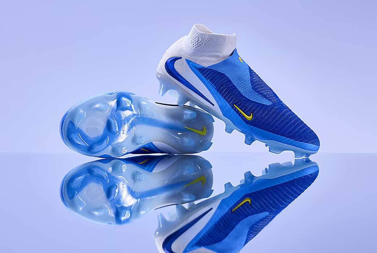 Футбольные бутсы Nike Phantom 6 Elite High FG HQ2328-400