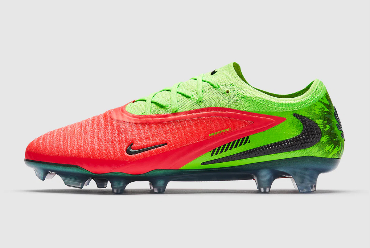 Футбольные бутсы Nike Phantom 6 Elite x Haaland FG HQ2332-603