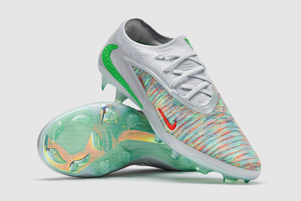 Футбольные бутсы Nike Phantom 6 Elite SE FG x EAFC HQ2333-900