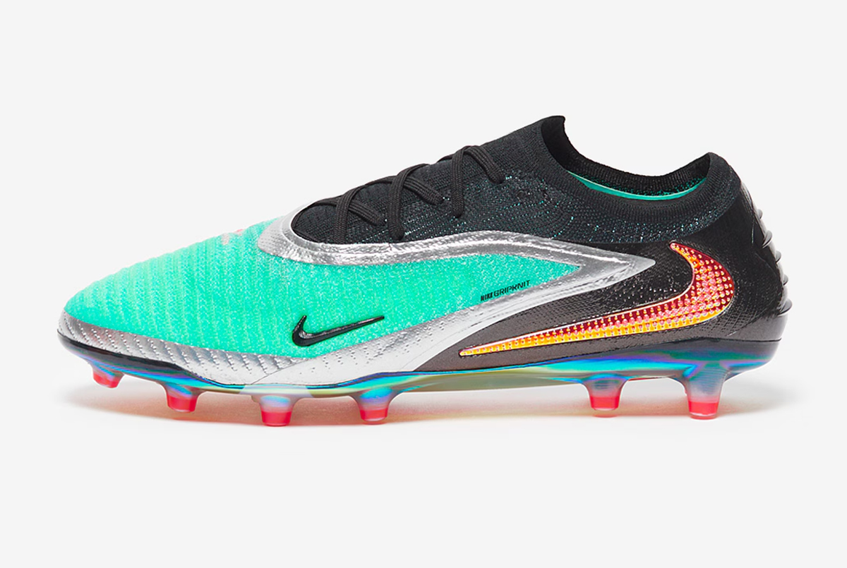 Футбольные бутсы Nike Phantom 6 Elite LE AG-Pro IH3862-001