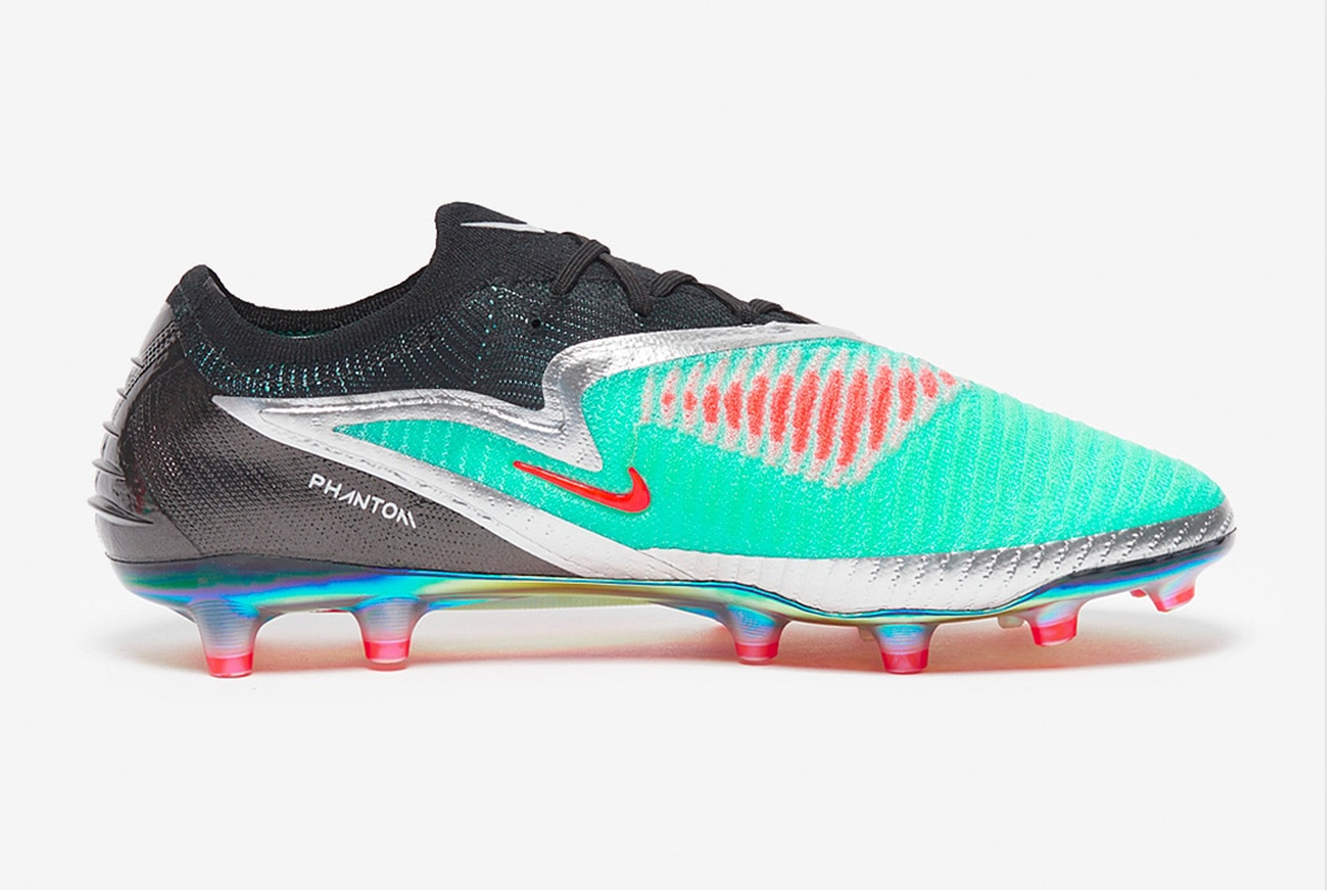 Футбольные бутсы Nike Phantom 6 Elite LE AG-Pro IH3862-001