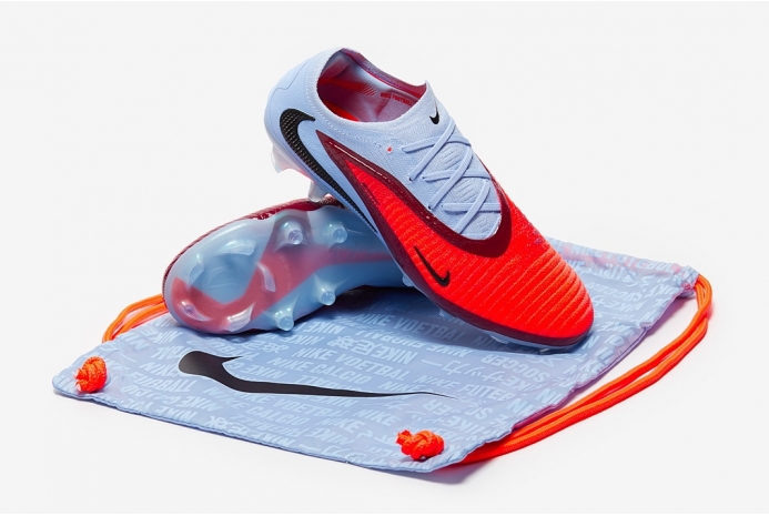 Футбольні бутси Nike Phantom 6 Elite FG HJ2146-400