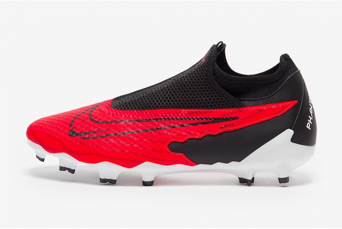 Футбольні бутси Nike Phantom GX Academy DF MG DD9472-600