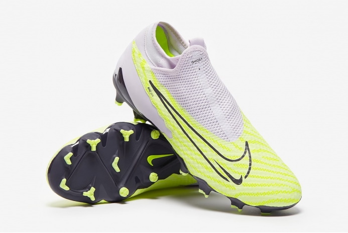 Футбольні бутси Nike Phantom GX Academy DF MG DD9472-705