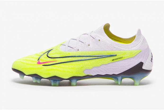 Футбольні бутси Nike Phantom GX Elite FG DC9968-705