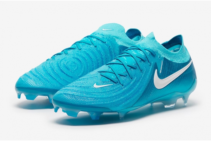 Футбольні бутси Nike Phantom GX II Elite FG FJ2559-400