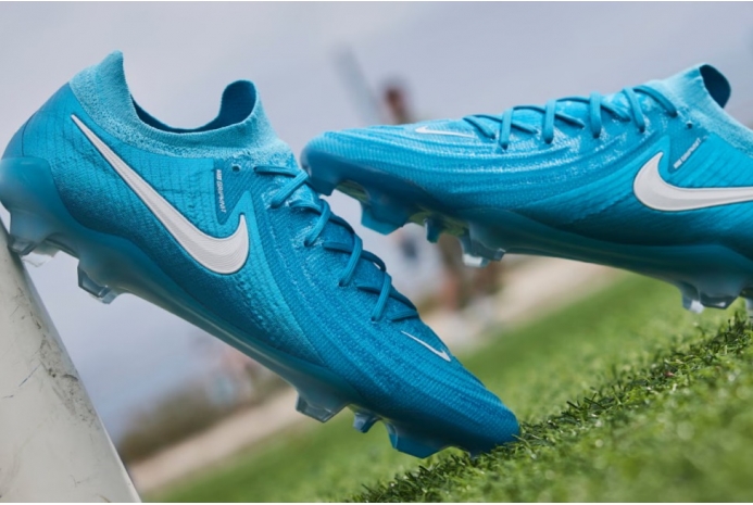 Футбольні бутси Nike Phantom GX II Elite FG FJ2559-400
