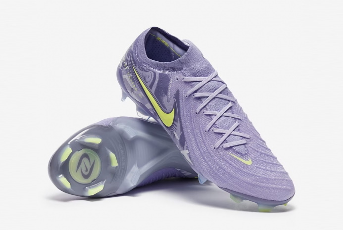 Футбольные бутсы Nike Phantom GX II Elite NU1 FG HF1597-500