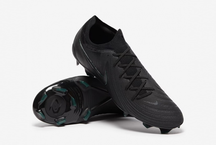 Футбольні бутси Nike Phantom GX II Pro FG FJ2563-002