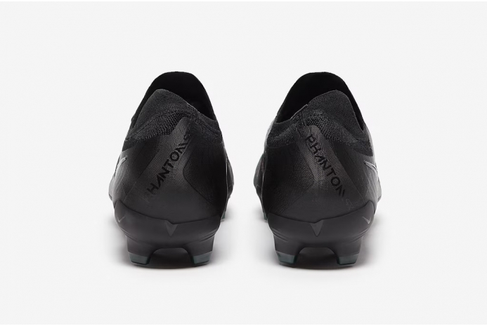 Футбольні бутси Nike Phantom GX II Pro FG FJ2563-002
