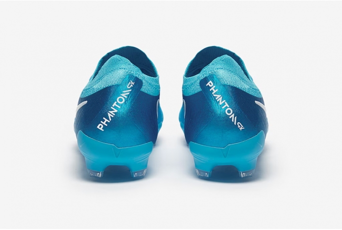 Футбольні бутси Nike Phantom GX II Elite FG FJ2559-400