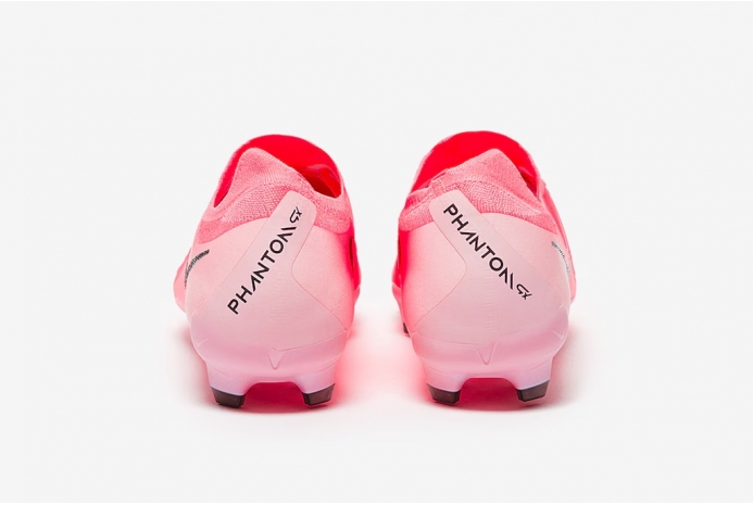 Футбольні бутси Nike Phantom GX II Pro FG FJ2563-600