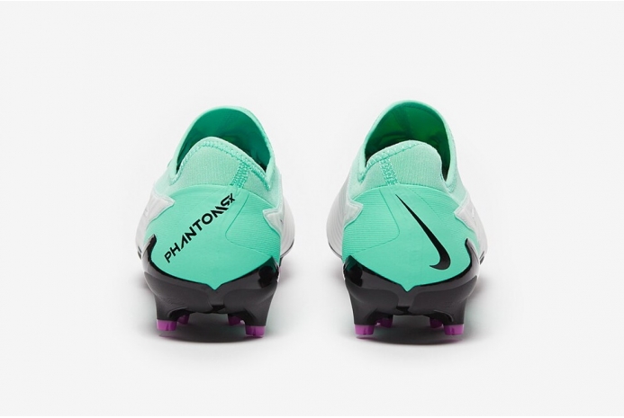 Футбольні бутси Nike Phantom GX Pro FG DD9463-300