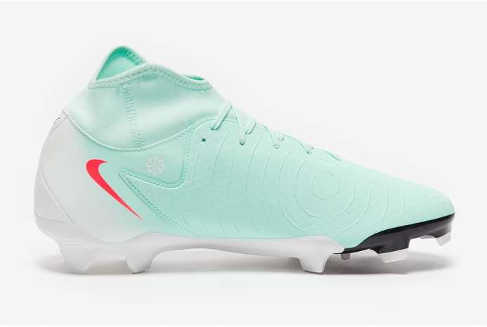 Футбольные бутсы Nike Phantom Luna II Academy MG FD6725-300