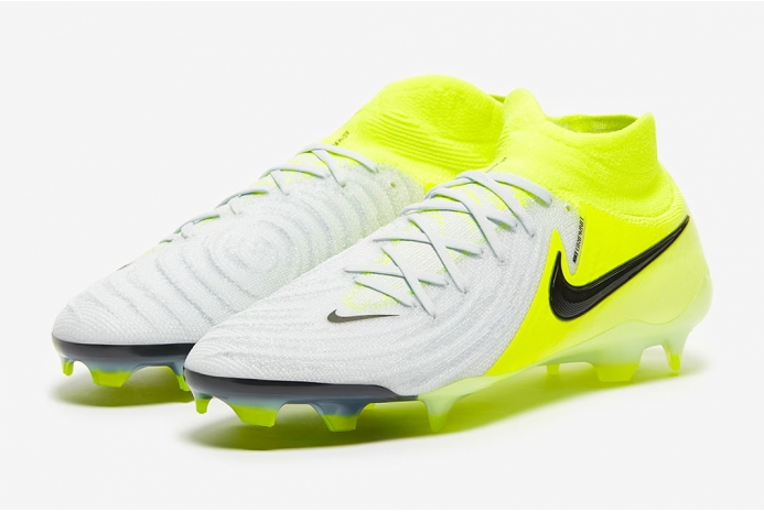 Футбольные бутсы Nike Phantom Luna II Elite FG FJ2572-003