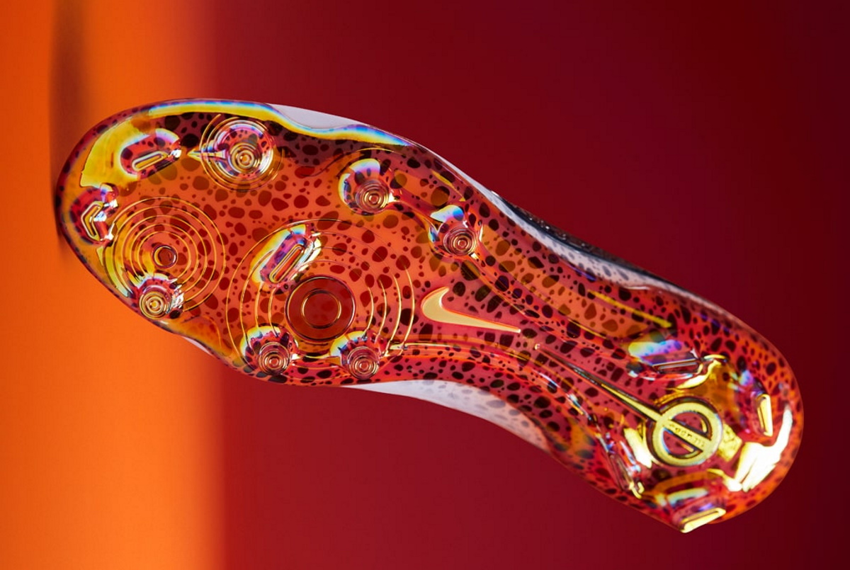 Футбольные бутсы Nike Tiempo Legend X Elite OLY FG FQ3249-900