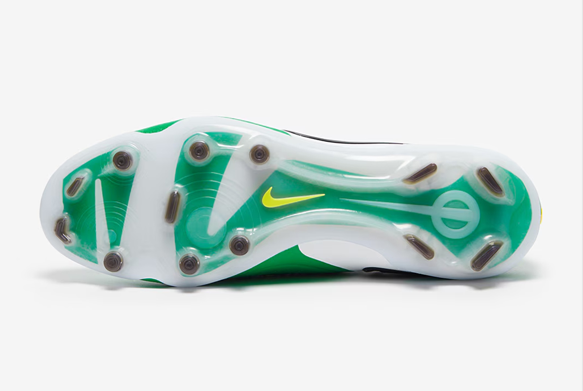 Футбольные бутсы Nike Tiempo Legend X Elite LV8 FG HJ7272-300