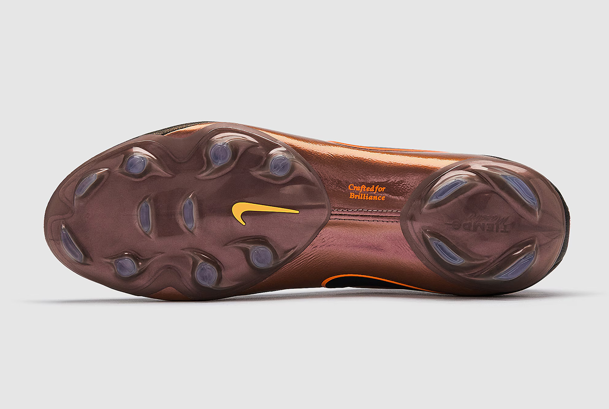 Футбольные бутсы Nike Tiempo Maestro Elite LV8 FG IF4098-088