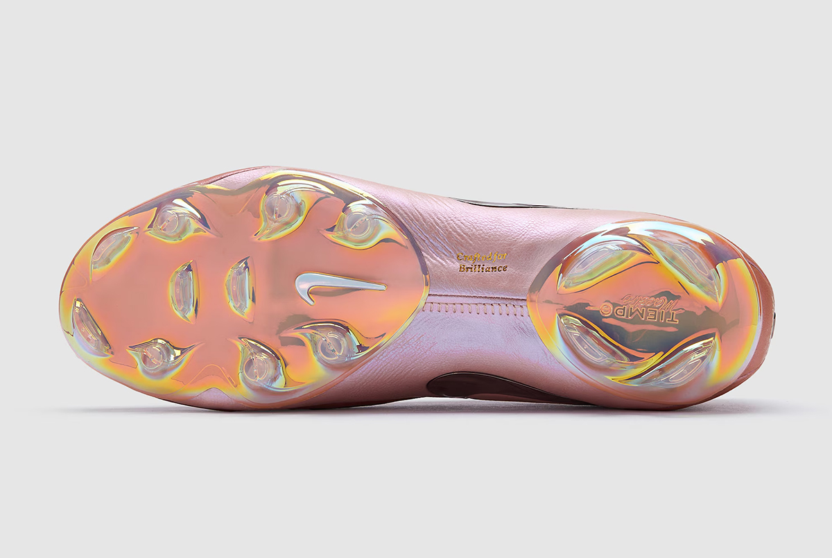 Футбольные бутсы Nike Tiempo Maestro Elite LE FG IF4127-960