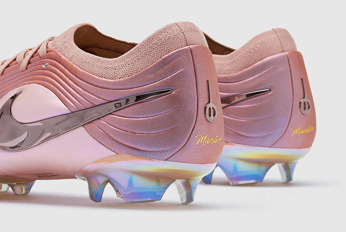 Футбольные бутсы Nike Tiempo Maestro Elite LE FG IF4127-960