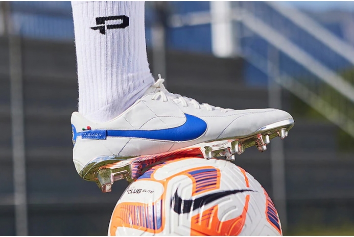 Футбольні бутси Nike Tiempo Legend 9 Elite x Made in Italy FG DQ7792-140