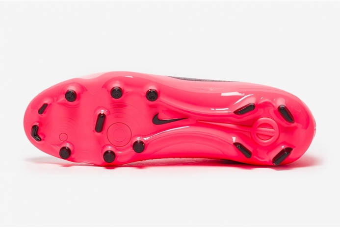Футбольні бутси Nike Tiempo Legend X Academy MG DV4337-601