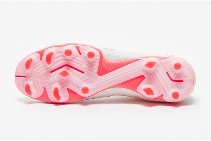 Футбольные бутсы Puma Future Pro FG/AG 107361-01