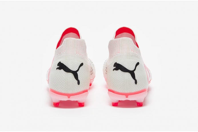 Футбольные бутсы Puma Future Pro FG/AG 107361-01