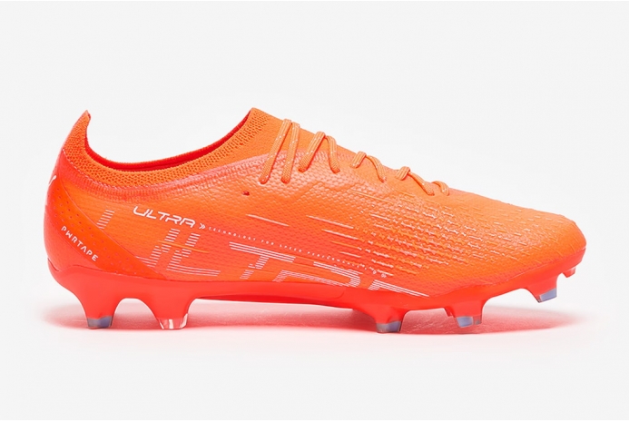 Футбольные бутсы Puma Ultra Ultimate FG/AG 107163-01