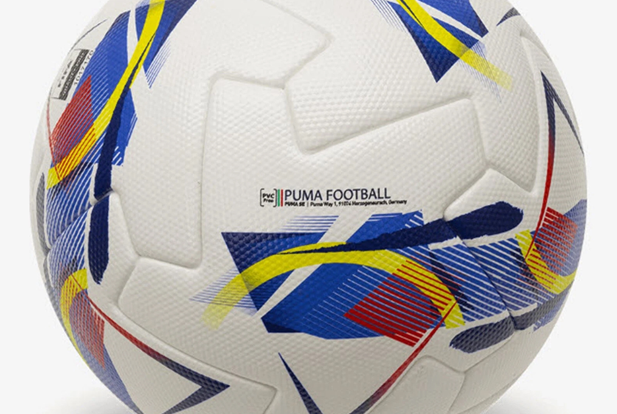 Футбольний м'яч Puma Orbita Serie A FIFA OMB 084297-01