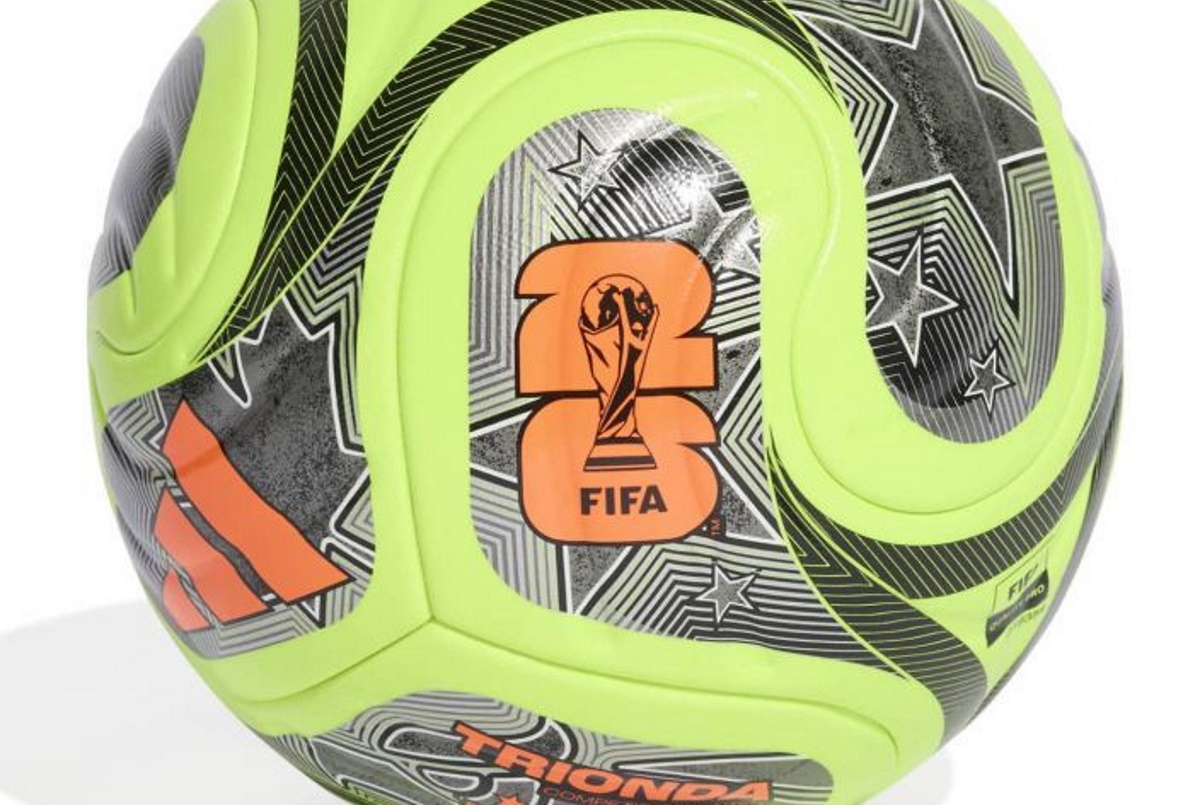 Футбольный мяч Adidas FIFA World Cup 26 Trionda Competition Winter JV6223