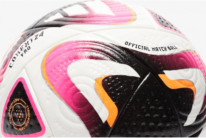 Футбольный мяч Adidas Conext 24 OMB IP1616