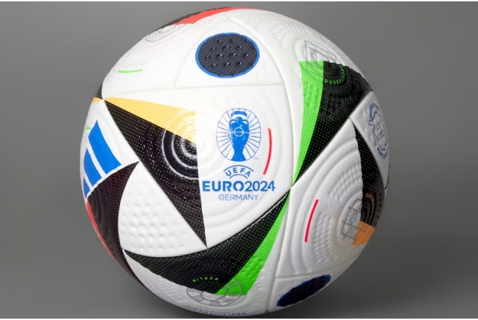 Футбольный мяч Adidas UEFA Euro 24 OMB IQ3682