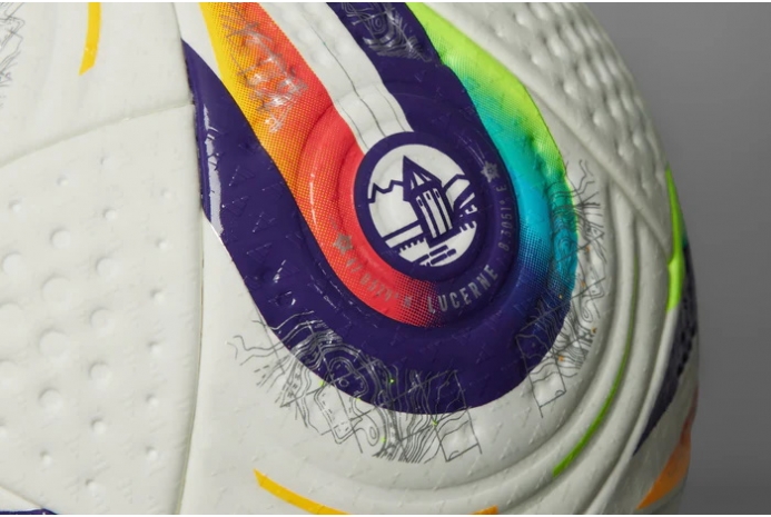 Футбольный мяч Adidas W Euro 2025 OMB JH1261