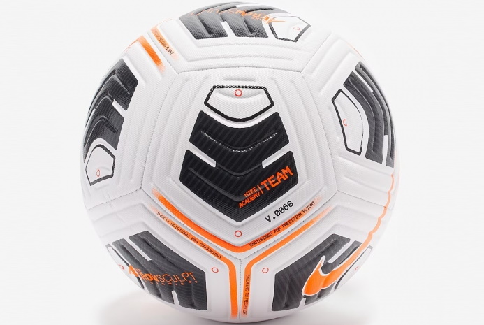 Футбольный мяч Nike Academy Team CU8047-101