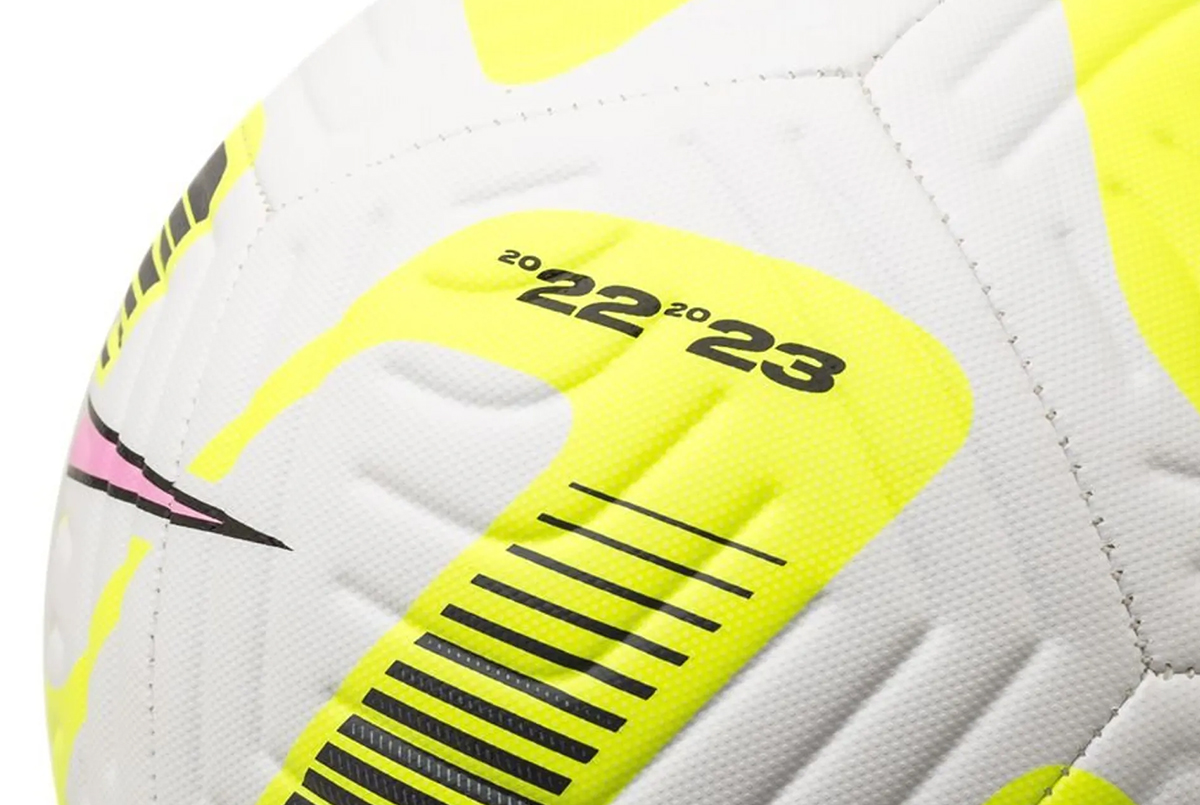 Футбольный мяч Nike Academy DN3599-106