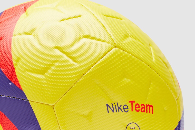 Футбольный мяч Nike Academy Team 25/26 HV4387-710
