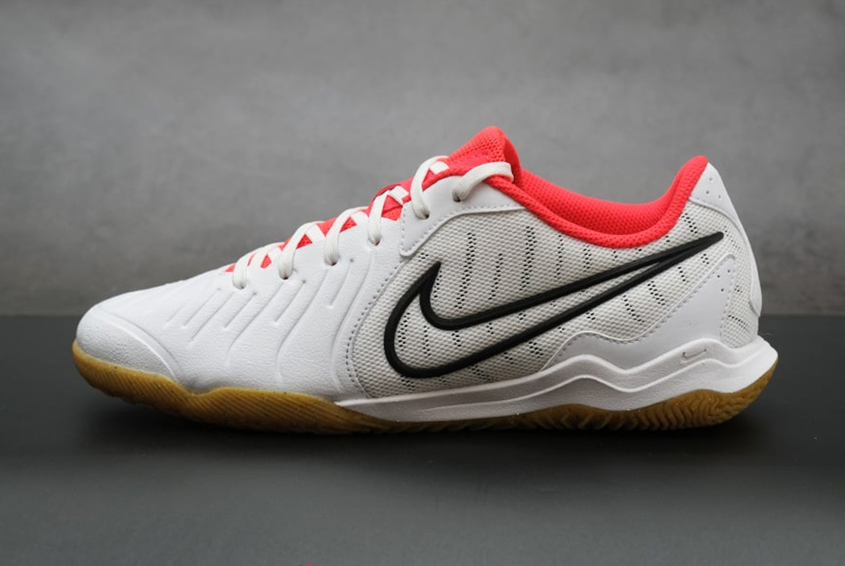 Футзалки Nike Tiempo Legend X Academy IC DV4341-100