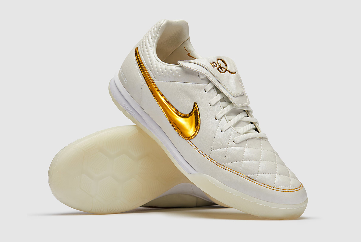 Футзалки Nike Tiempo Legend Regen SE IC IF4389-100
