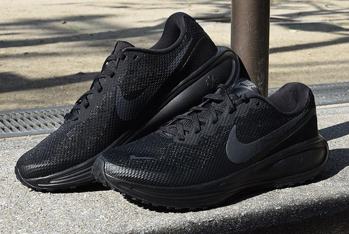 Кроссовки Nike Revolution 8 HJ9198-002