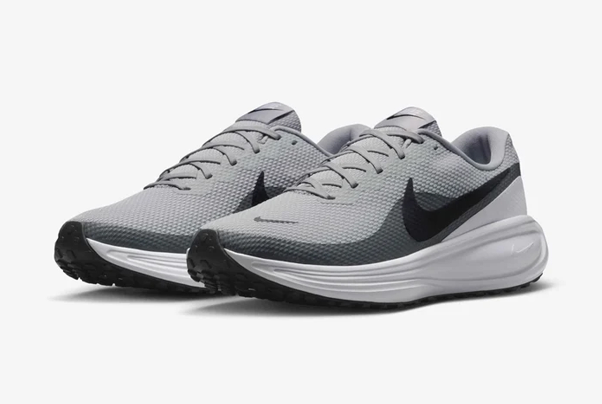 Кроссовки Nike Revolution 8 HJ9198-004