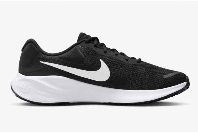 Кроссовки Nike Revolution 7 FB2207-001