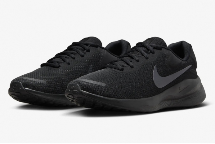 Кроссовки Nike Revolution 7 FB2207-005