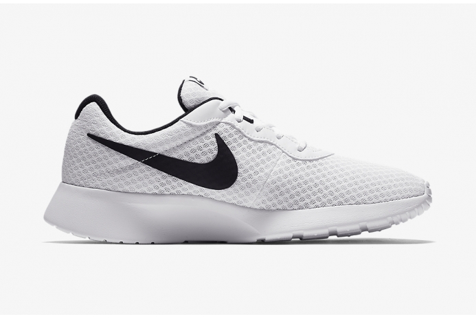 Кроссовки Nike Tanjun 812654-101