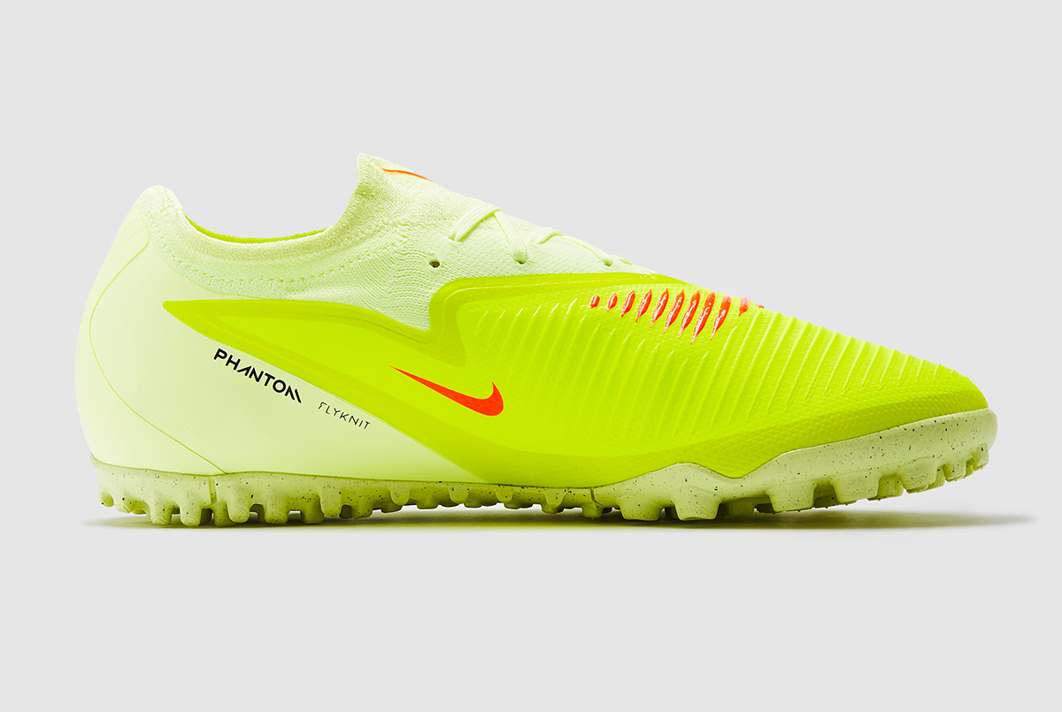 Сороконіжки Nike Phantom ReactX Pro Low TF HJ4123-800