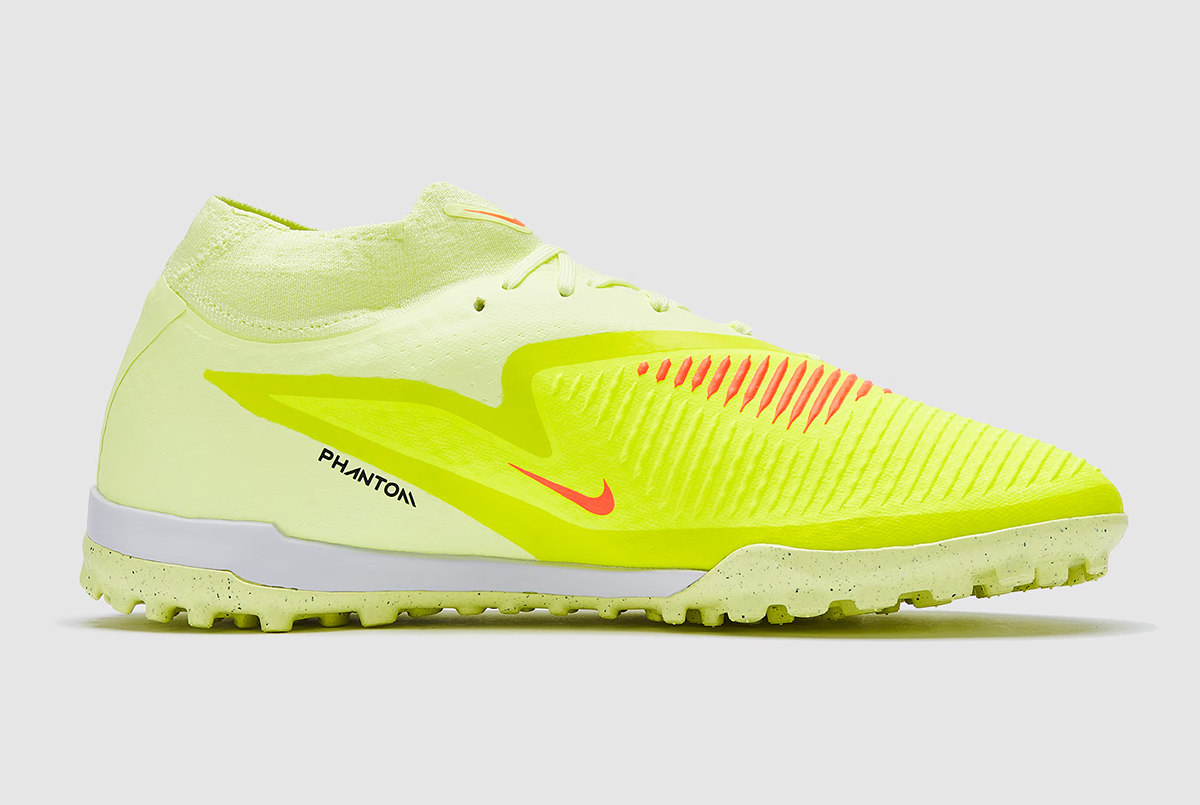 Сороконожки Nike Phantom 6 Academy High TF HQ2277-800