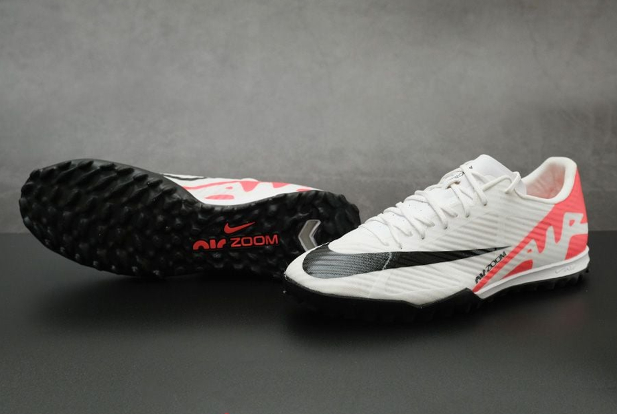 Сороконожки Nike Air Zoom Mercurial Vapor 15 Academy TF DJ5635-600