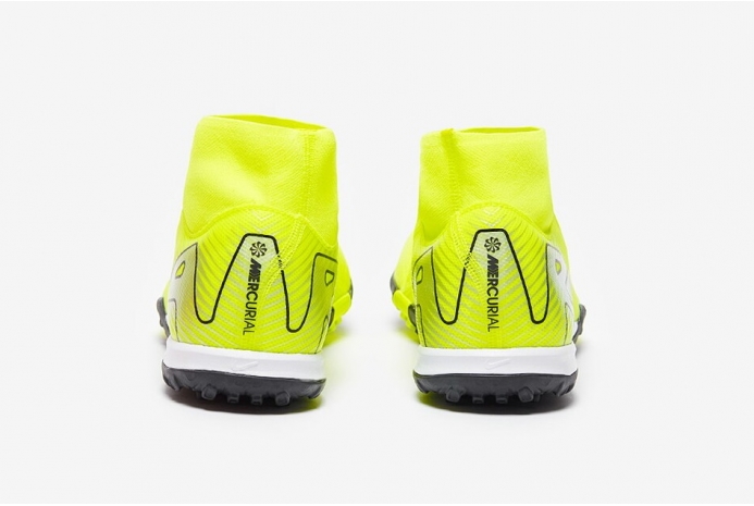 Сороконіжки Nike Air Zoom Mercurial Superfly X Academy TF FQ8331-700