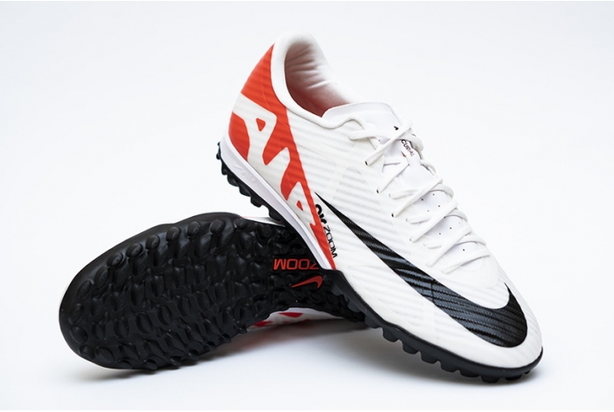 Сороконіжки Nike Air Zoom Mercurial Vapor 15 Academy TF DJ5635-600