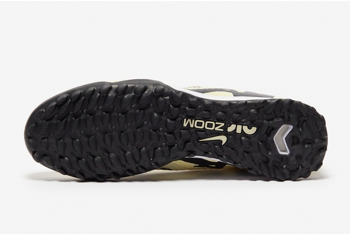 Сороконіжки Nike Air Zoom Mercurial Vapor 15 Academy TF DJ5635-700